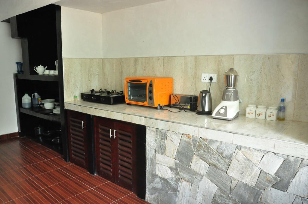 Asantha Guest House Unawatuna Bagian luar foto