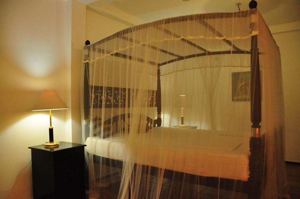 Asantha Guest House Unawatuna Ruang foto