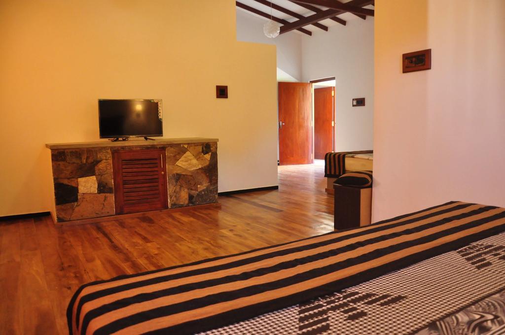 Asantha Guest House Unawatuna Ruang foto