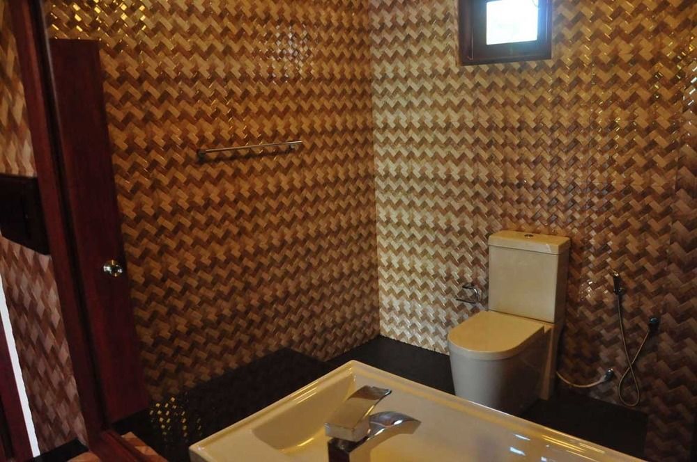 Asantha Guest House Unawatuna Bagian luar foto