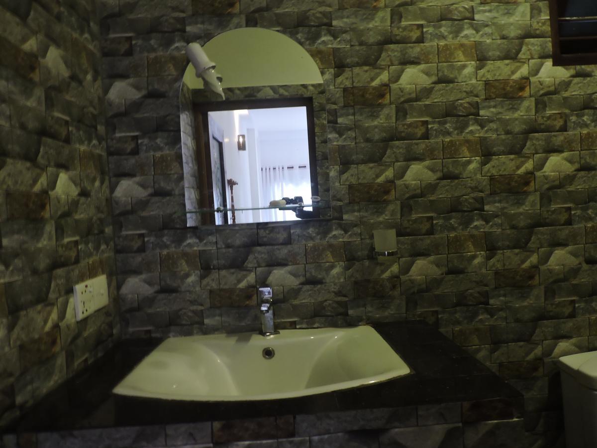 Asantha Guest House Unawatuna Bagian luar foto