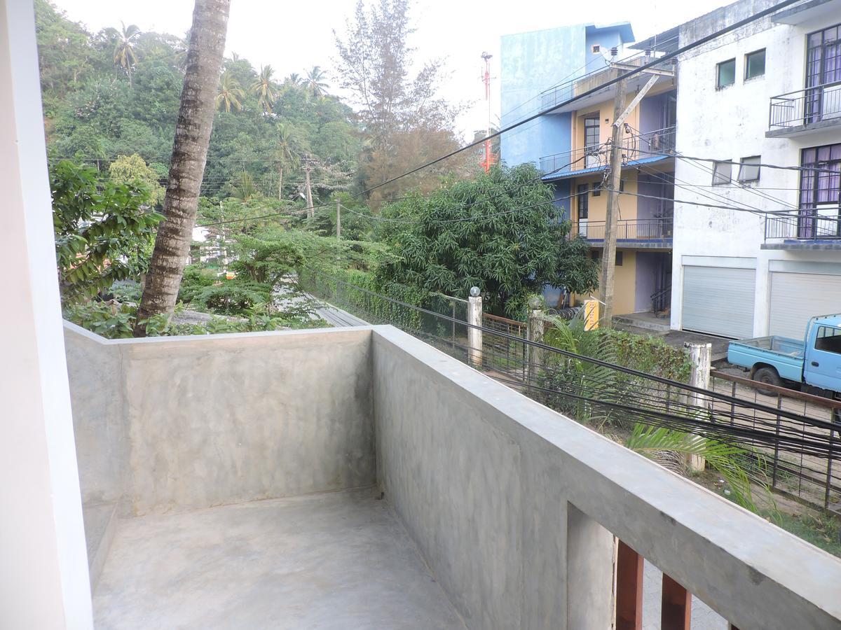 Asantha Guest House Unawatuna Bagian luar foto